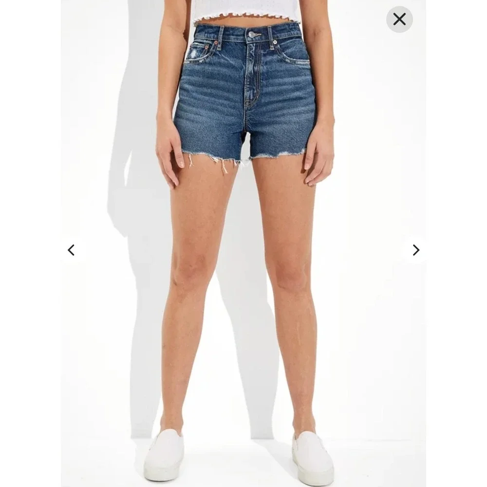 American Eagle High Waisted Denim Shorts Size 2 Medium Wash Raw Hem Cut Offs